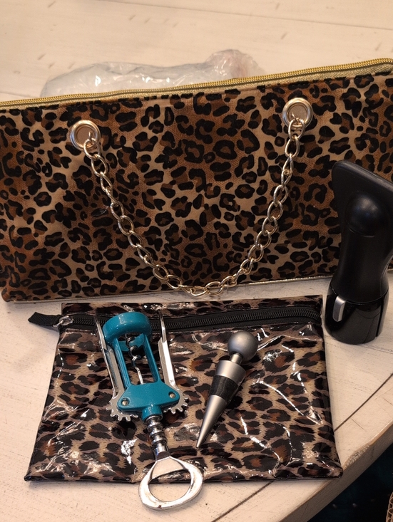 iceware Handbags - Leopard Print Chain Handle Insulated Wine Tote Bag With Accessories